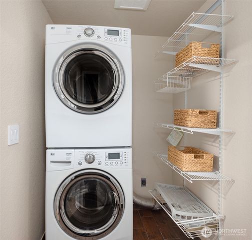 4222 205th Place NE, Sammamish, WA 98074