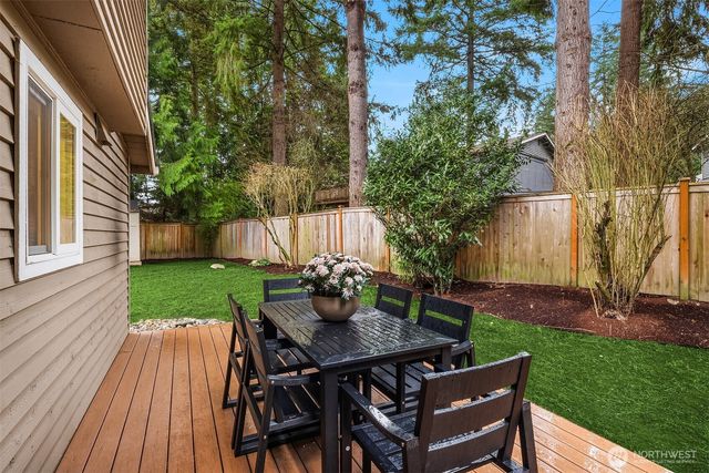 4222 205th Place NE, Sammamish, WA 98074