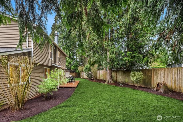 4222 205th Place NE, Sammamish, WA 98074
