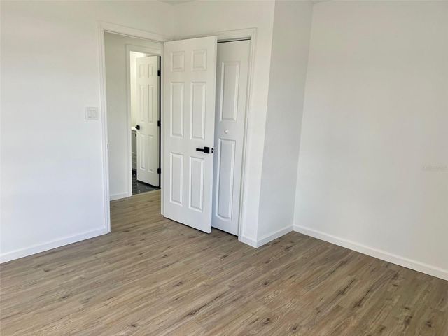 13556 ROMFORD AVENUE, Port Charlotte, FL 33981