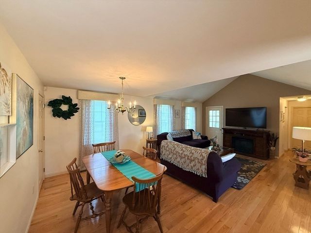 29 Heather Dr. 34, Methuen, MA 01844