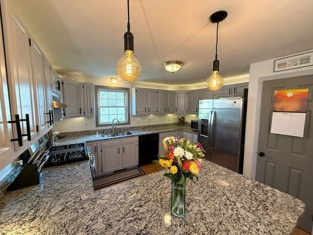 29 Heather Dr. 34, Methuen, MA 01844