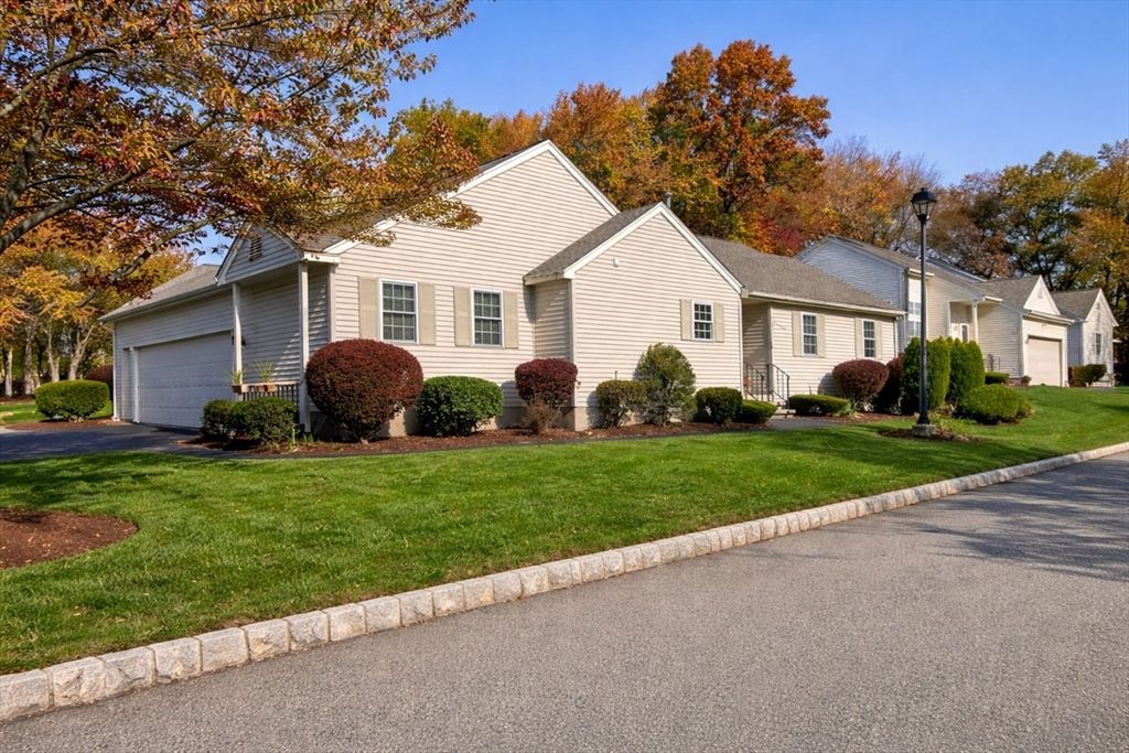 29 Heather Dr. 34, Methuen, MA 01844