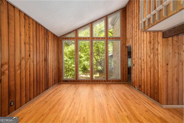 2161 Minute Court, Smoke Rise, GA 30087