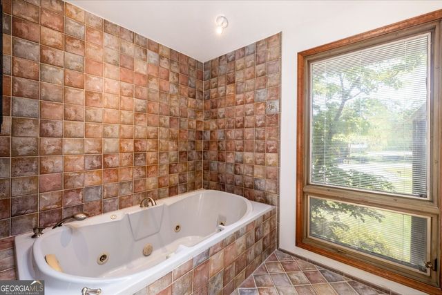 2161 Minute Court, Smoke Rise, GA 30087