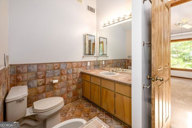 2161 Minute Court, Smoke Rise, GA 30087
