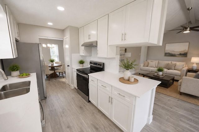 9811 Golden Sunshine Drive, Houston, TX 77064
