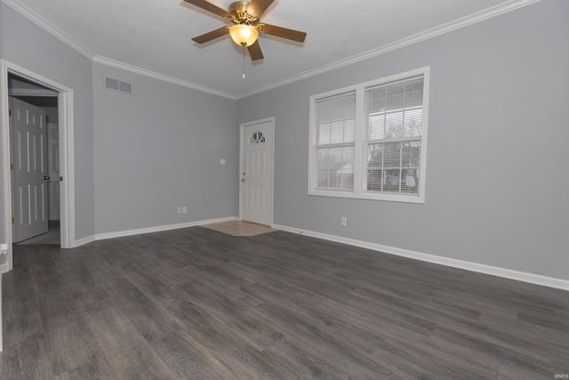 713 S Runnymeade Avenue, Evansville, IN 47714