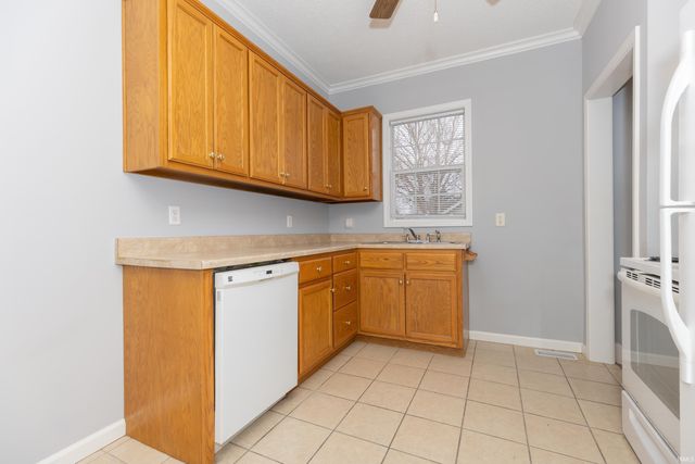 713 S Runnymeade Avenue, Evansville, IN 47714