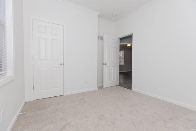 713 S Runnymeade Avenue, Evansville, IN 47714