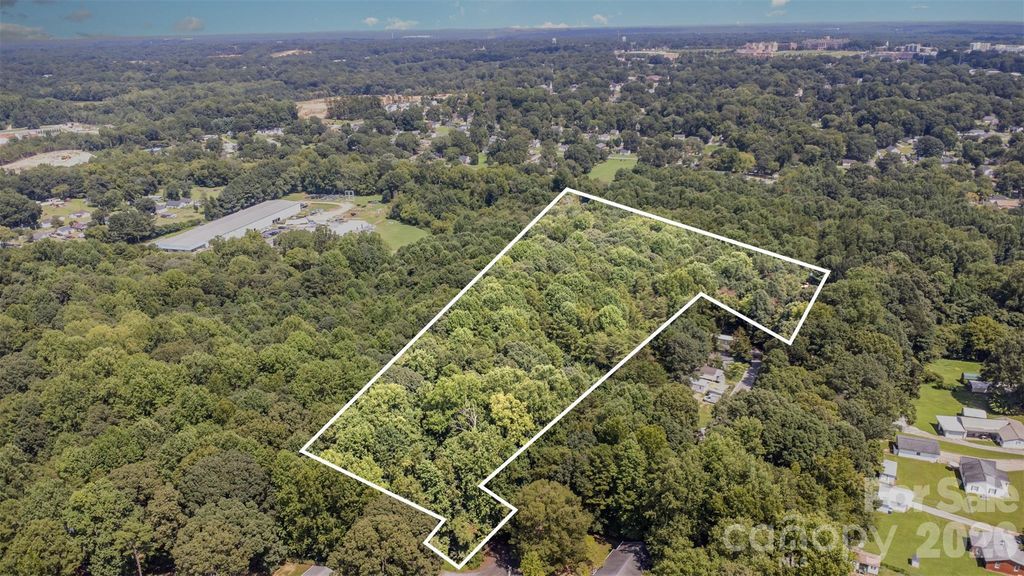 4648 Nob Hill Drive, Kannapolis, NC 28081