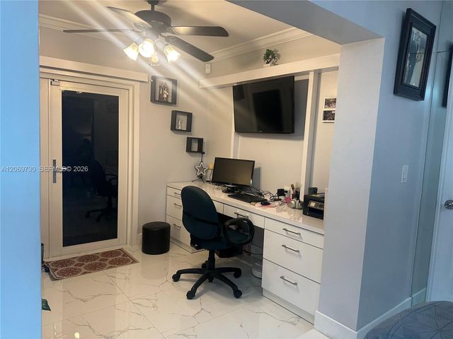 1051 SW 99th Avenue, Pembroke Pines, FL 33025