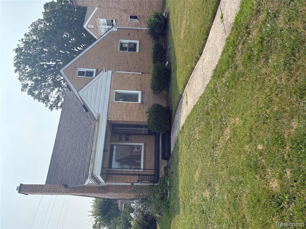 1415 13th Street, Wyandotte, MI 48192