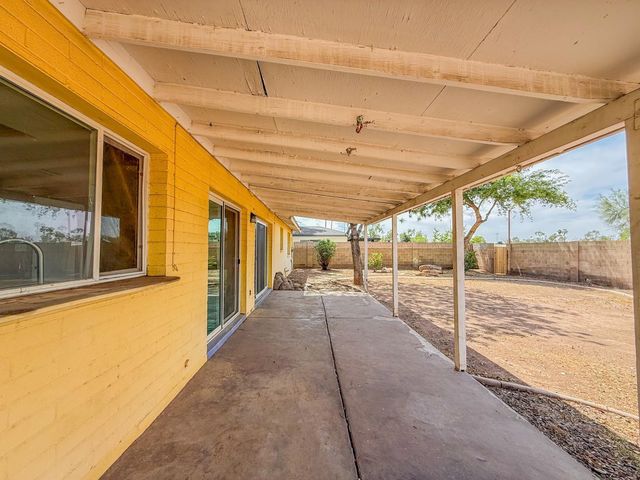 2812 S Cottonwood Drive, Tempe, AZ 85282