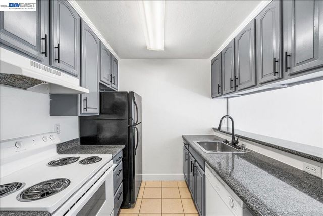 260 Industrial Pkwy 32, Hayward, CA 94544