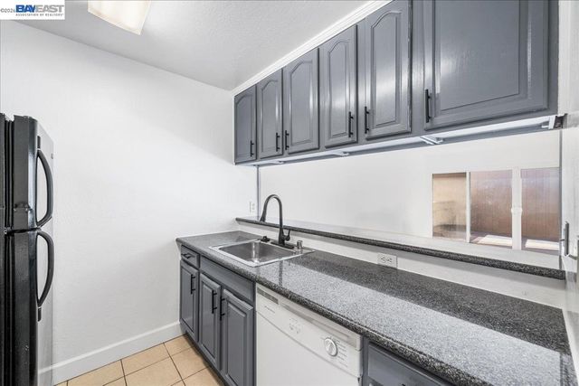 260 Industrial Pkwy 32, Hayward, CA 94544