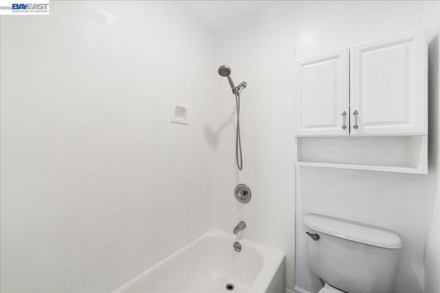 260 Industrial Pkwy 32, Hayward, CA 94544
