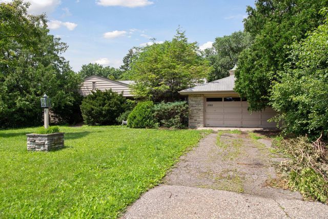 1065 Colby Street, Saint Paul, MN 55116