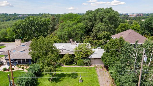 1065 Colby Street, Saint Paul, MN 55116