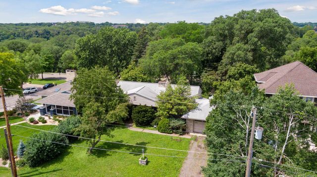 1065 Colby Street, Saint Paul, MN 55116