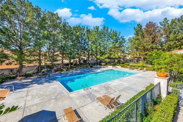 1460 Holcomb Place, Placentia, CA 92870