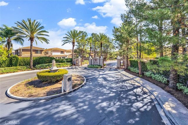 1460 Holcomb Place, Placentia, CA 92870