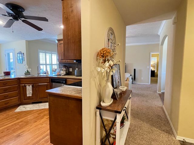 3207 W Aussie Court, Springfield, MO 65810