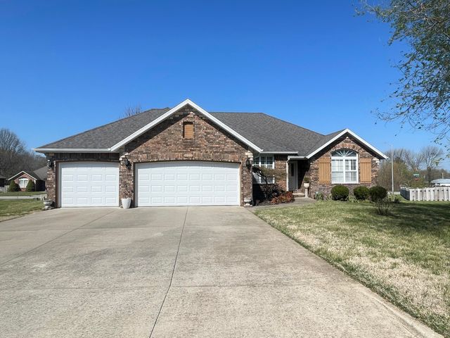 3207 W Aussie Court, Springfield, MO 65810