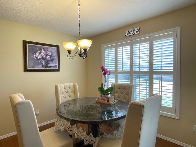 3207 W Aussie Court, Springfield, MO 65810