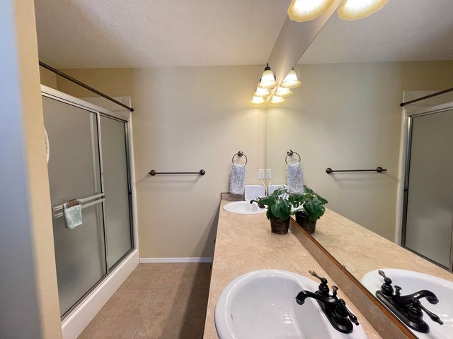 3207 W Aussie Court, Springfield, MO 65810