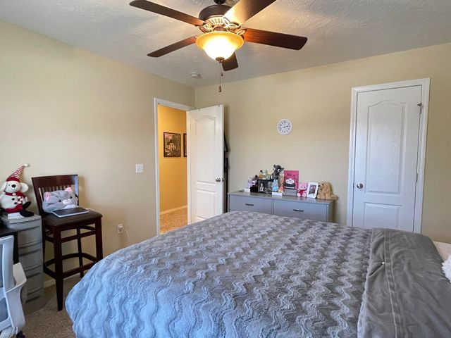 3207 W Aussie Court, Springfield, MO 65810