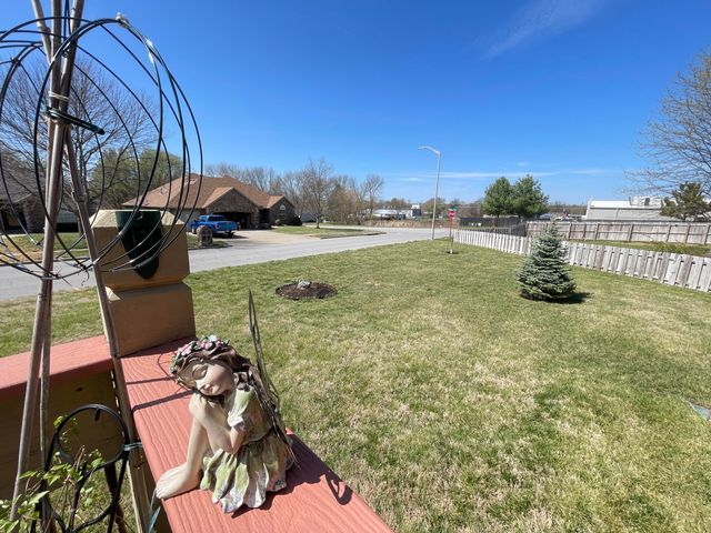 3207 W Aussie Court, Springfield, MO 65810