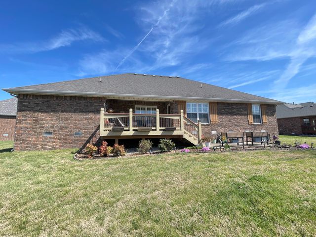 3207 W Aussie Court, Springfield, MO 65810