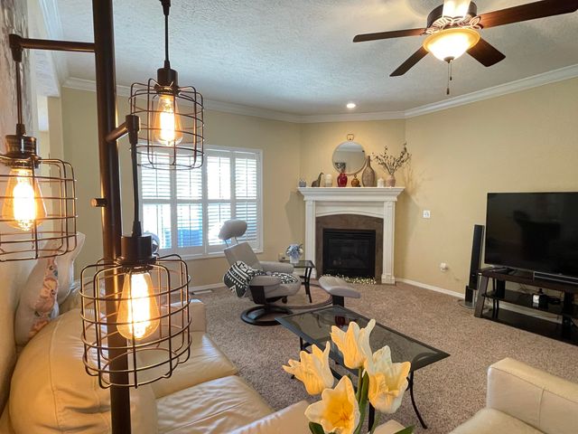 3207 W Aussie Court, Springfield, MO 65810