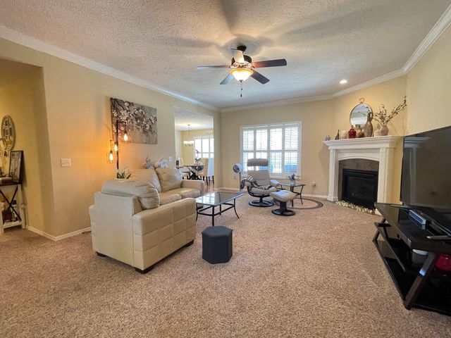 3207 W Aussie Court, Springfield, MO 65810