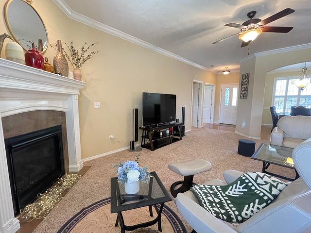 3207 W Aussie Court, Springfield, MO 65810