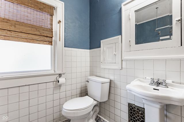 325 E 37th Street, Indianapolis, IN 46205