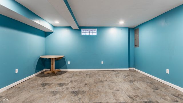 325 E 37th Street, Indianapolis, IN 46205