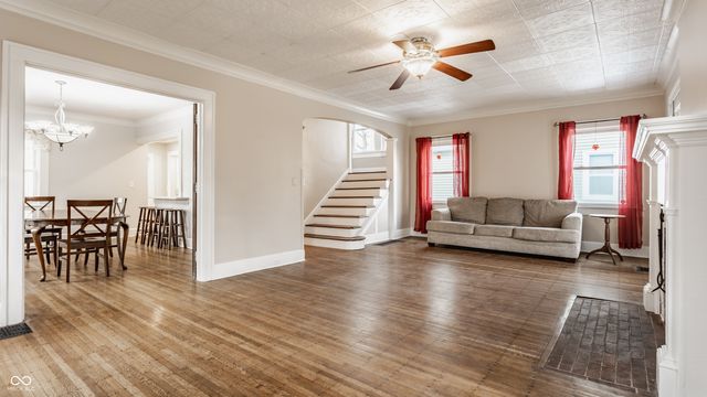 325 E 37th Street, Indianapolis, IN 46205