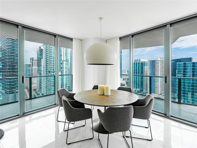 1300 S Miami Ave 2901, Miami, FL 33130