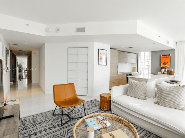 1300 S Miami Ave 2901, Miami, FL 33130