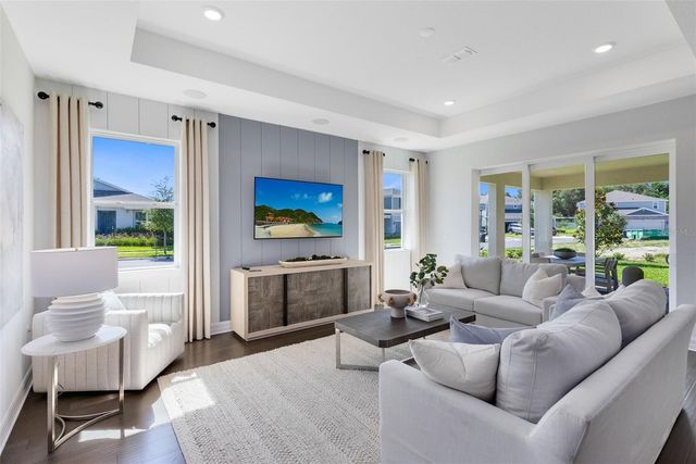 4033 WINDING MEADOWS STREET, Apopka, FL 32712