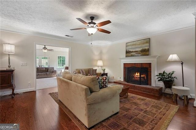 4311 Martingale Lane NW, Acworth, GA 30101
