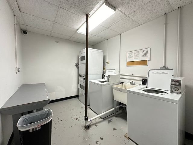 5710 N WINTHROP Avenue 107, Chicago, IL 60660