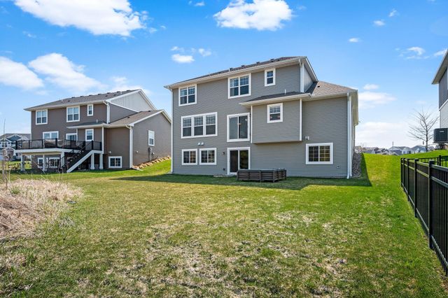 19322 Annabelle Lane, Hamel, MN 55340