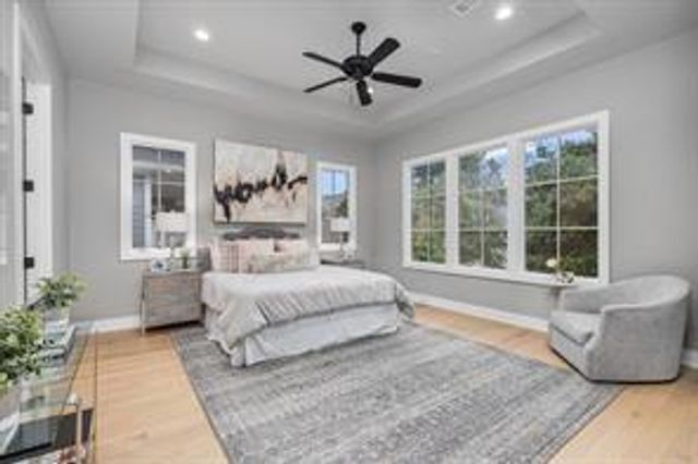2019 Saxon Drive, Houston, TX 77018