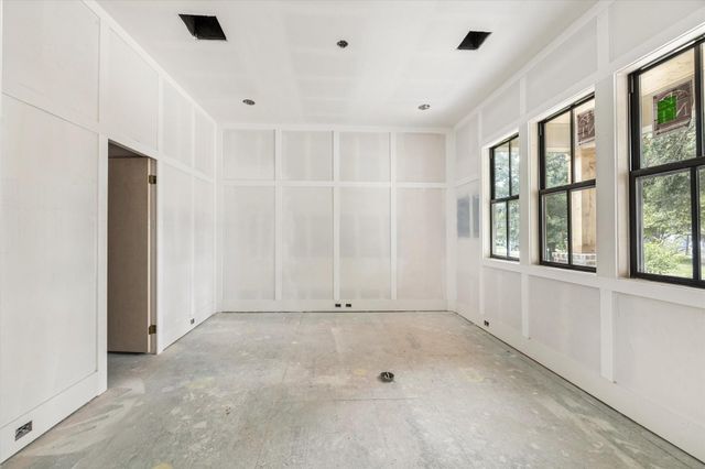 2019 Saxon Drive, Houston, TX 77018