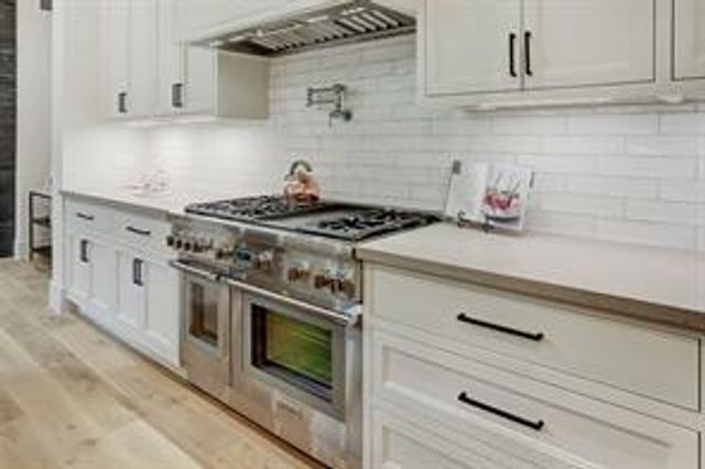 2019 Saxon Drive, Houston, TX 77018