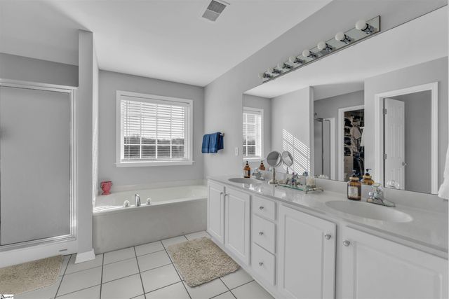 100 Sandtrap Court, Greenville, SC 29609