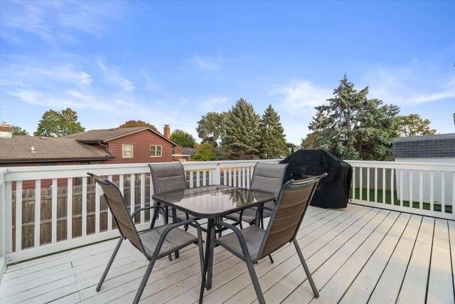 7005 63rd AVENUE, Kenosha, WI 53142